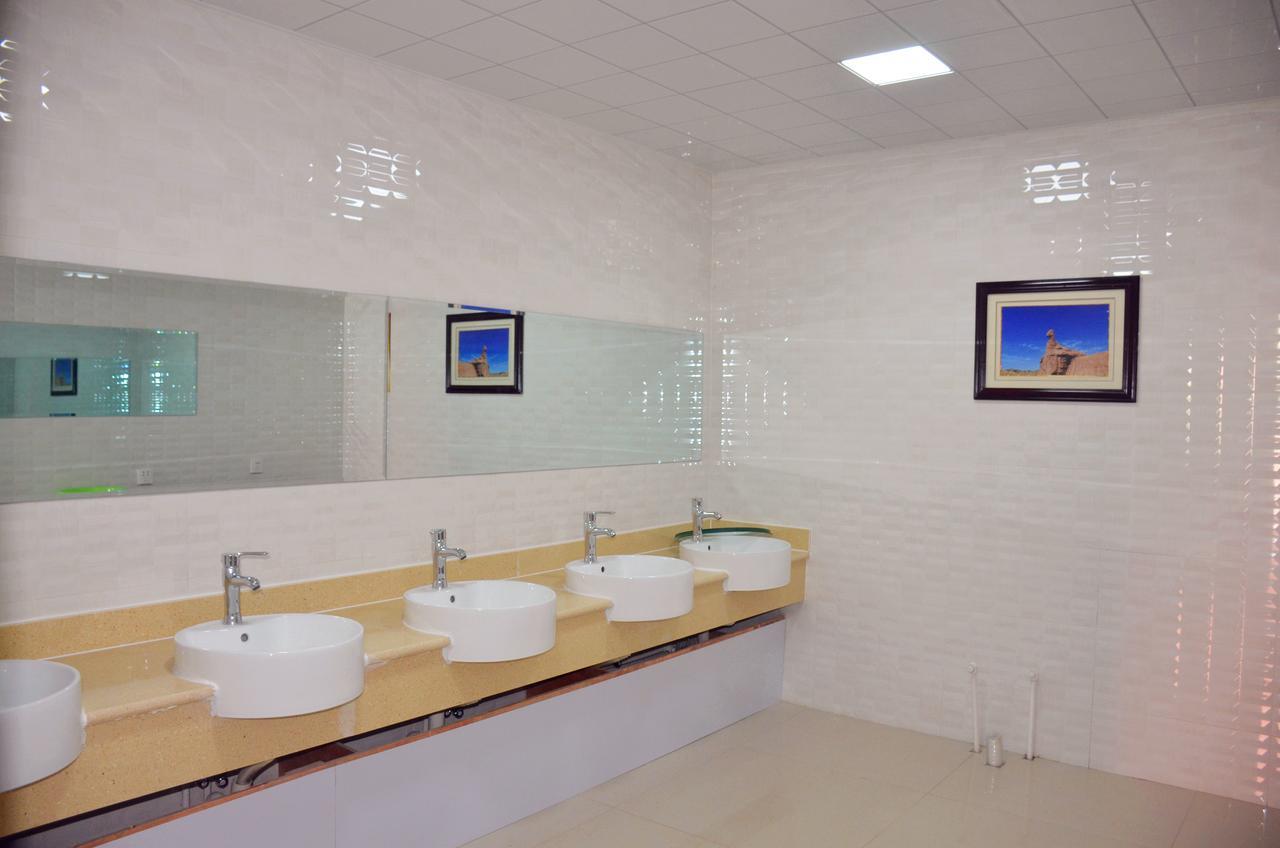 ג'אניה The Silk Road Travelers Hostel מראה חיצוני תמונה