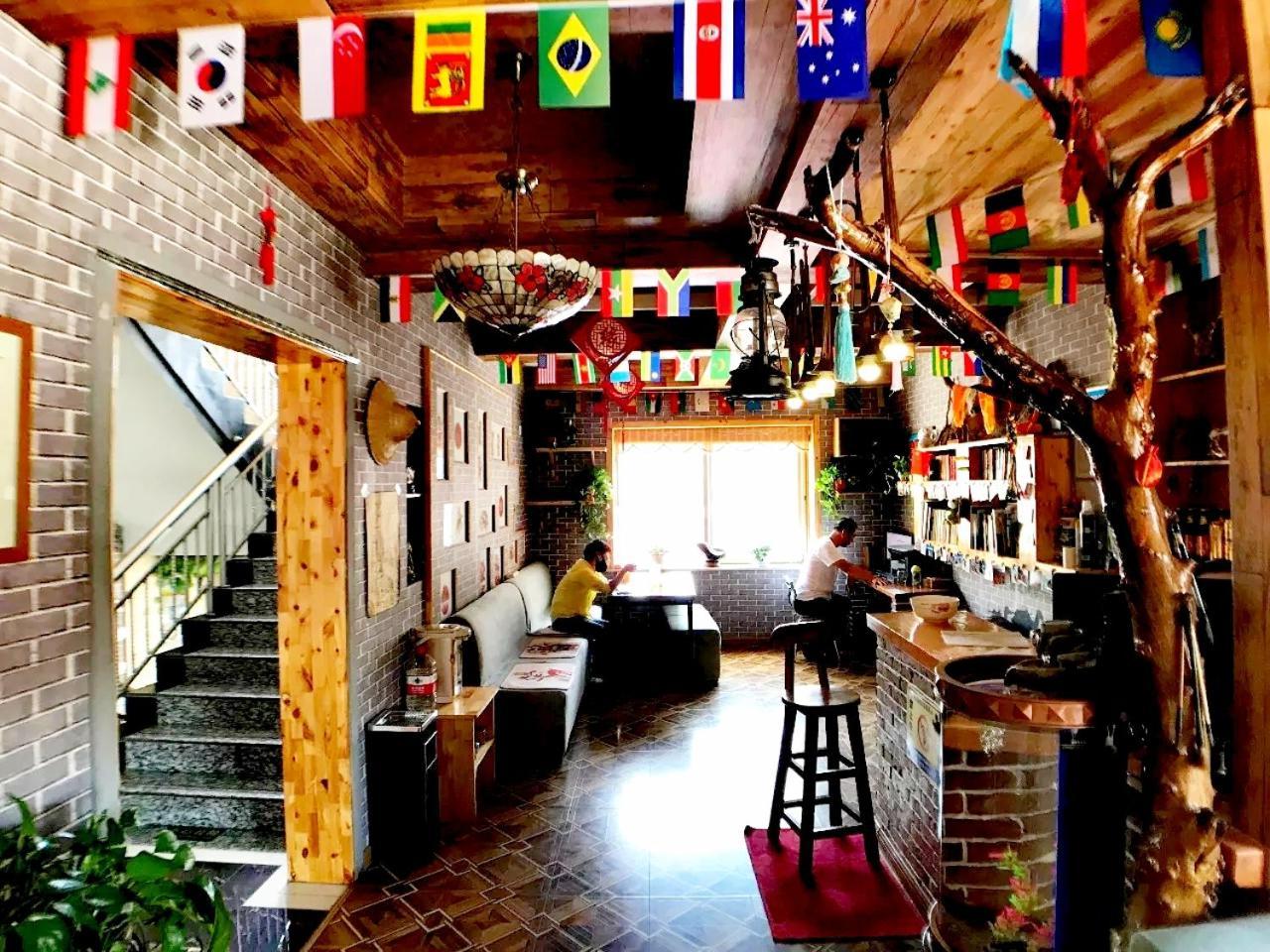 ג'אניה The Silk Road Travelers Hostel מראה חיצוני תמונה